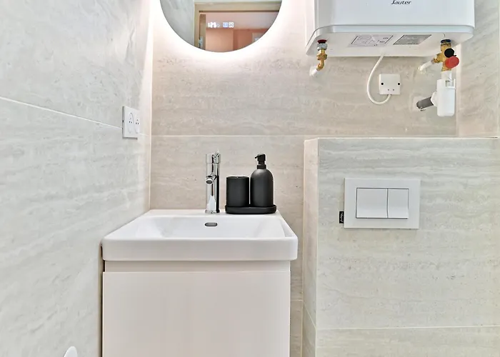 아파트 Central, Cozy And Air-conditioned - 17