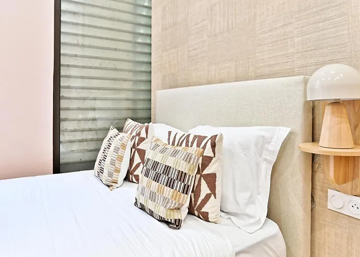 Central, Cozy And Air-conditioned - 17 شقة *
